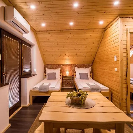 Tuenderkert Apartment Debrecen