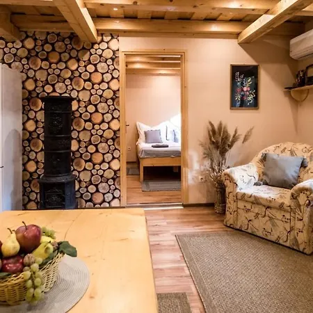 Tuenderkert Apartment Debrecen
