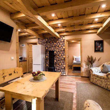 Tuenderkert * Дебрецен