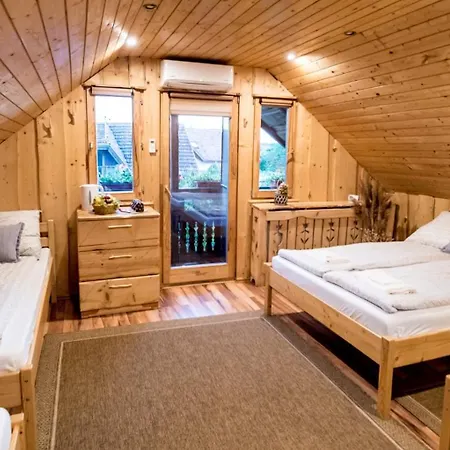 Tuenderkert Apartament Debreczyn